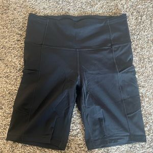 Lululemon Wunder Train Short with Pockets